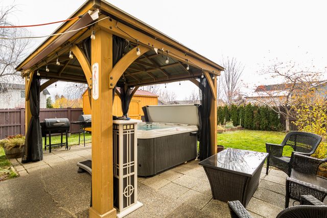 20663 Jayhawk Lane, Bend, OR 97702