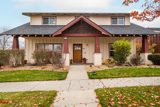 20663 Jayhawk Lane, Bend, OR 97702