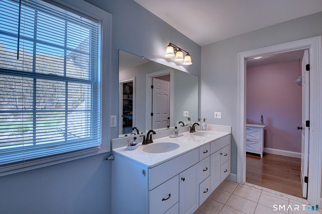 199 Barn Door Hills Road, Granby, CT 06035