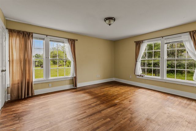 914 Griffith Avenue, Terrell, TX 75160