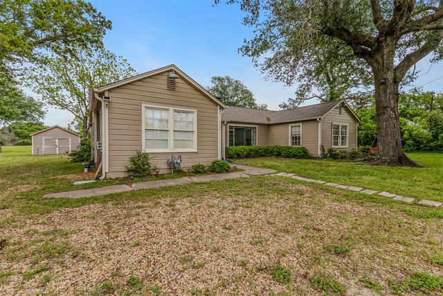 914 Griffith Avenue, Terrell, TX 75160
