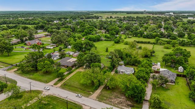 914 Griffith Avenue, Terrell, TX 75160