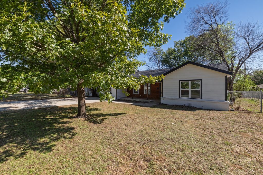 3732 Cheryl Street, Haltom City, TX 76117 — photo 5