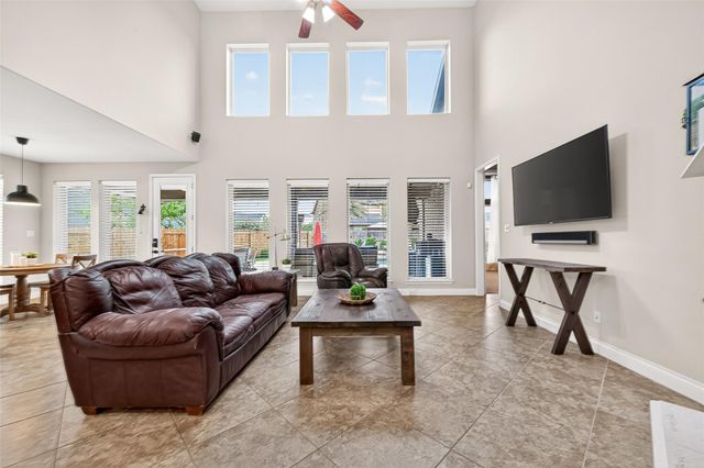 27554 Kingsland Place Lane, Fulshear, TX 77441