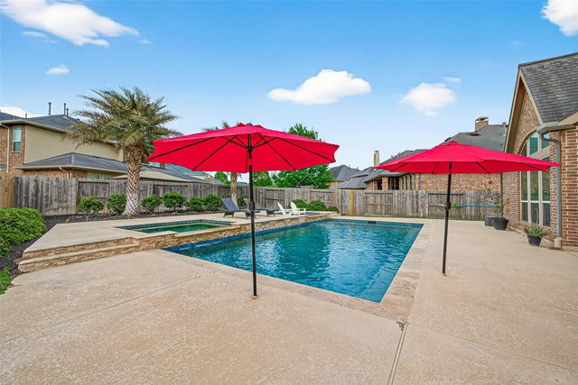 27554 Kingsland Place Lane, Fulshear, TX 77441