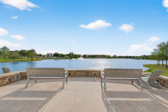 27554 Kingsland Place Lane, Fulshear, TX 77441