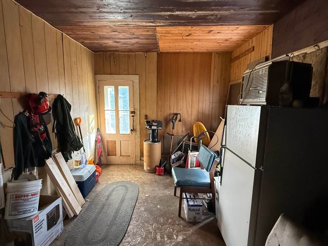 36 Barker Street, Rockingham, VT 05101