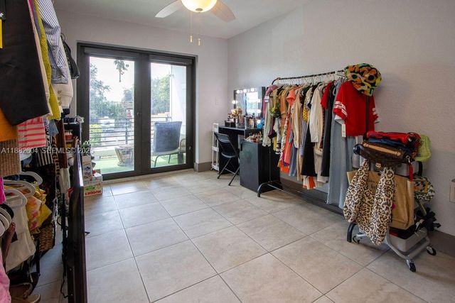 2061 Washington Avenue 4, Opa-Locka # 4, Opa Locka, FL 33054