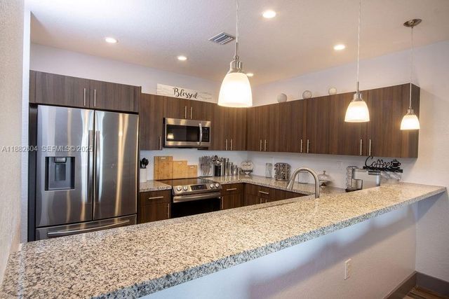 2061 Washington Avenue 4, Opa-Locka # 4, Opa Locka, FL 33054