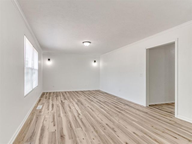 3301 Simmons Drive, Del City, OK 73115