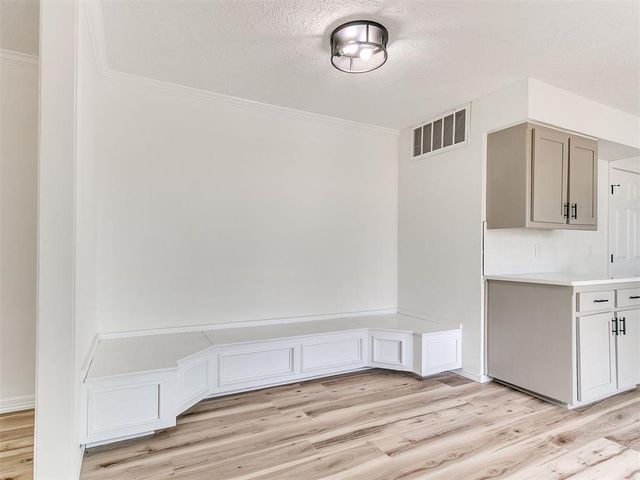 3301 Simmons Drive, Del City, OK 73115