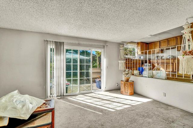 6308 Hillsdale Boulevard, Sacramento, CA 95842