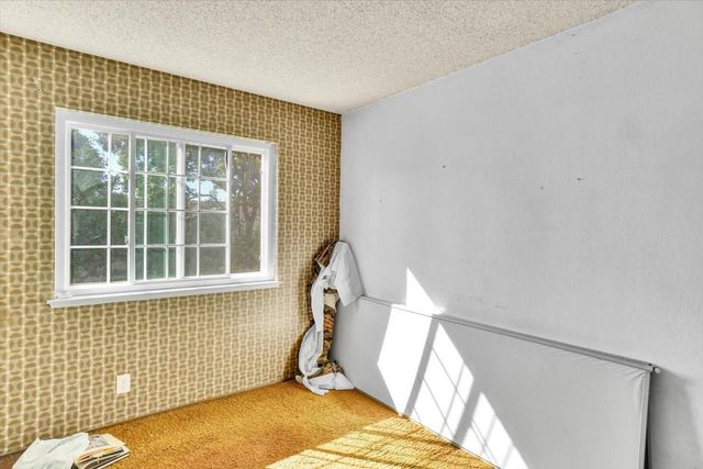 6308 Hillsdale Boulevard, Sacramento, CA 95842