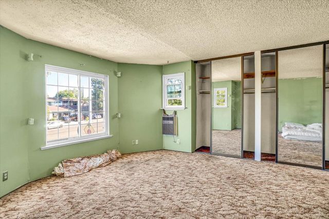 6308 Hillsdale Boulevard, Sacramento, CA 95842