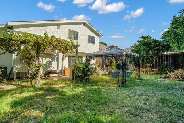 6308 Hillsdale Boulevard, Sacramento, CA 95842