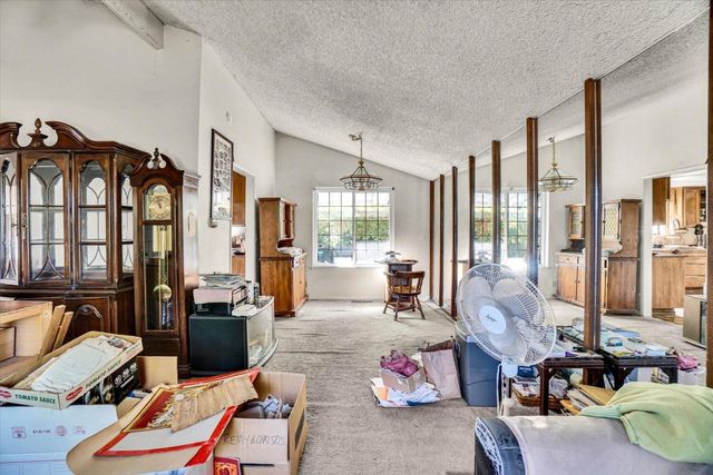 6308 Hillsdale Boulevard, Sacramento, CA 95842