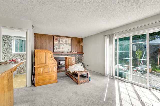 6308 Hillsdale Boulevard, Sacramento, CA 95842