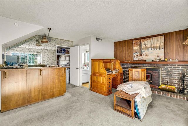 6308 Hillsdale Boulevard, Sacramento, CA 95842