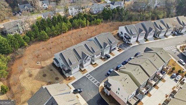 325 Hayden Circle, Woodstock, GA 30189