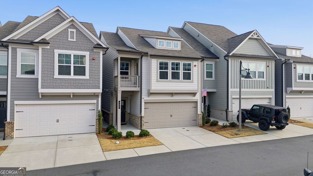 325 Hayden Circle, Woodstock, GA 30189