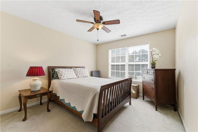 3561 Coveside Court, Loganville, GA 30052