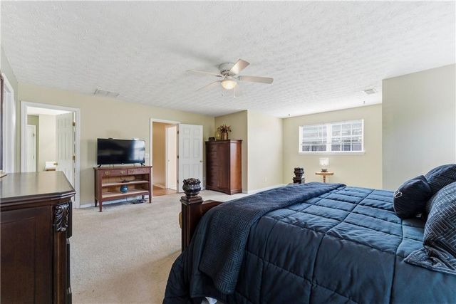 3561 Coveside Court, Loganville, GA 30052