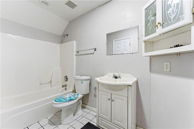 3561 Coveside Court, Loganville, GA 30052