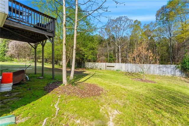 3561 Coveside Court, Loganville, GA 30052