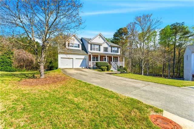 3561 Coveside Court, Loganville, GA 30052