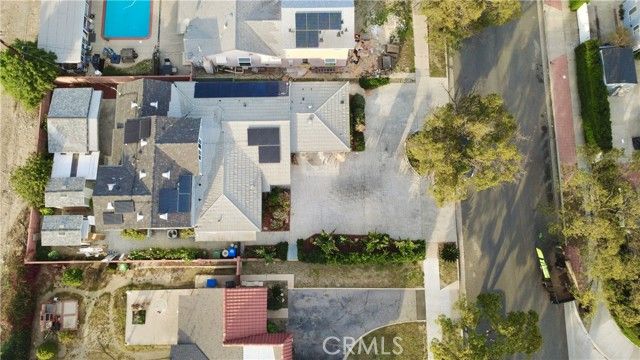 9617 Cedros, Panorama City (los Angeles), CA 91402