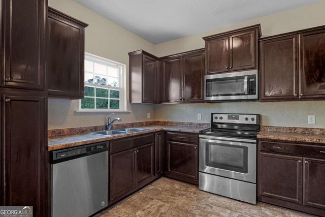 469 NE Archie Way NE, Ludowici, GA 31316