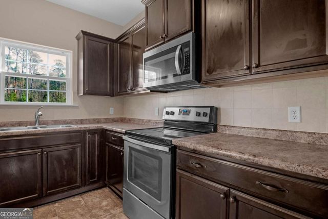 469 NE Archie Way NE, Ludowici, GA 31316