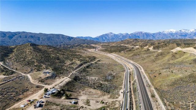 0 Las Flores, Oak Hills, CA 92344