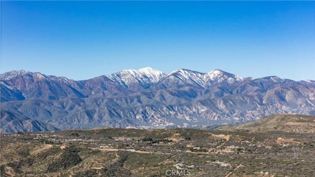0 Las Flores, Oak Hills, CA 92344