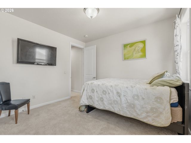 3109 Sw COLLINS Ct, Portland, OR 97219