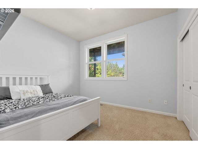 3109 Sw COLLINS Ct, Portland, OR 97219