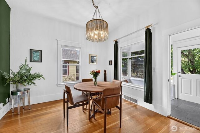 4218 26th Avenue SW, Seattle, WA 98106