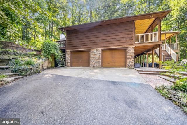 8535 ACOUSTIC LN, Port Tobacco, MD 20677