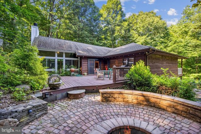 8535 ACOUSTIC LN, Port Tobacco, MD 20677