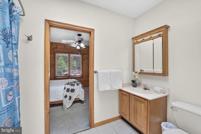 8535 ACOUSTIC LN, Port Tobacco, MD 20677