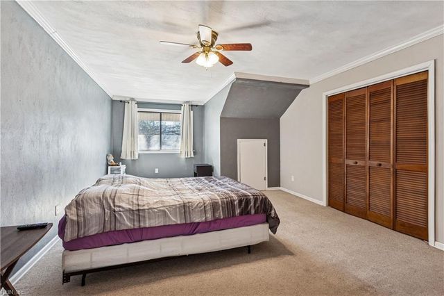 225 Bridgewater DR, Newport News, VA 23603