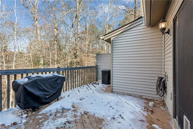 225 Bridgewater DR, Newport News, VA 23603