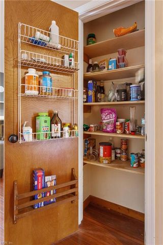 225 Bridgewater DR, Newport News, VA 23603