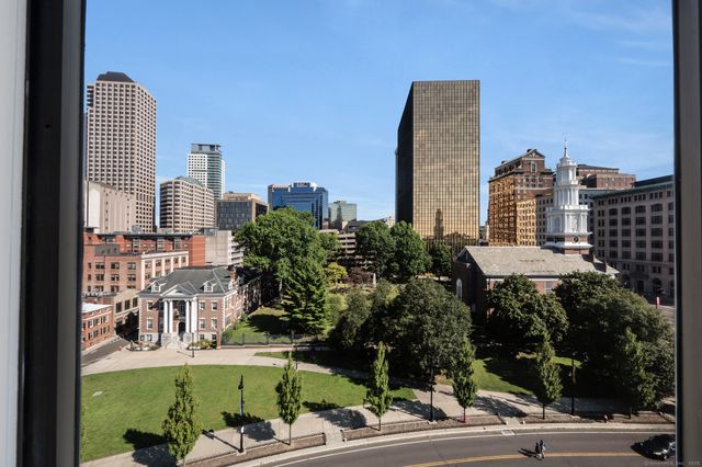 1 Gold Street APT 9D, Hartford, CT 06103