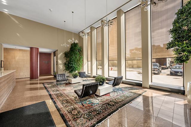 1 Gold Street APT 9D, Hartford, CT 06103