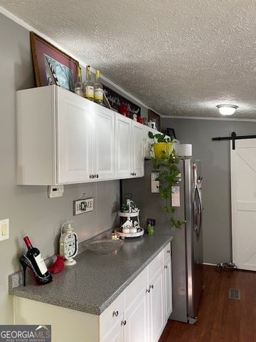 5859 Lake Sinclair Drive, Sparta, GA 31087