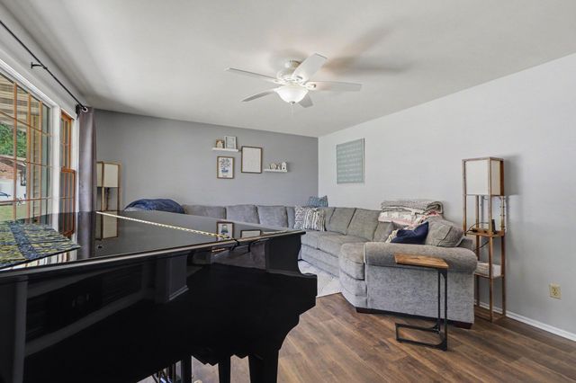 5531 Morehouse Court, Portage, IN 46368