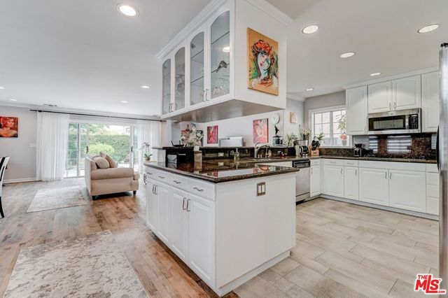 10824 Westminster Avenue, Los Angeles, CA 90034