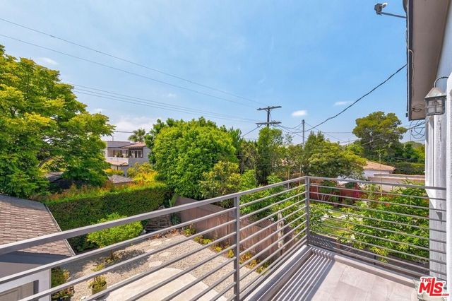 10824 Westminster Avenue, Los Angeles, CA 90034