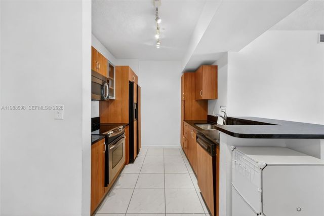 18800 NE 29th Ave 904, Aventura, FL 33180